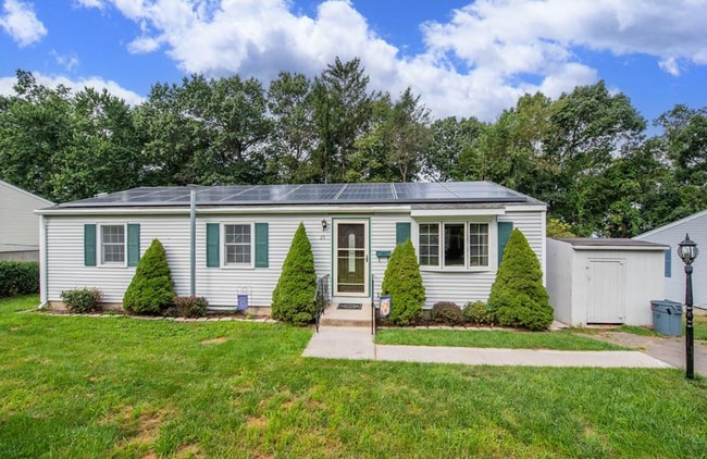 Primary Photo - 25 Christian Hill Rd