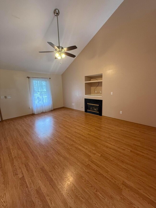 Building Photo - 8297 Altair St
