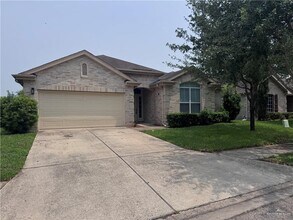 Building Photo - 20 Santa Lydia St