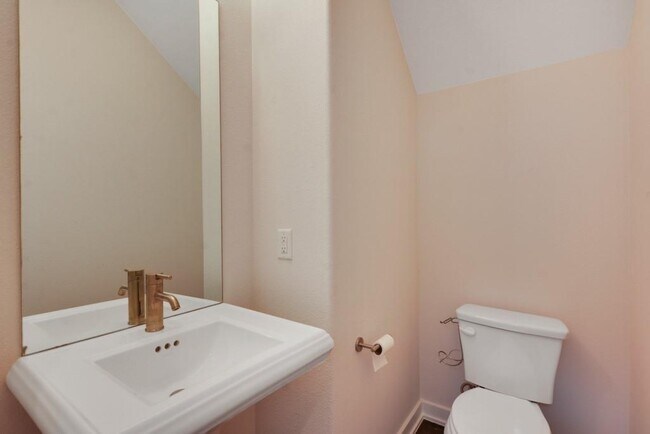 Building Photo - 8913 Parker Ranch Cir