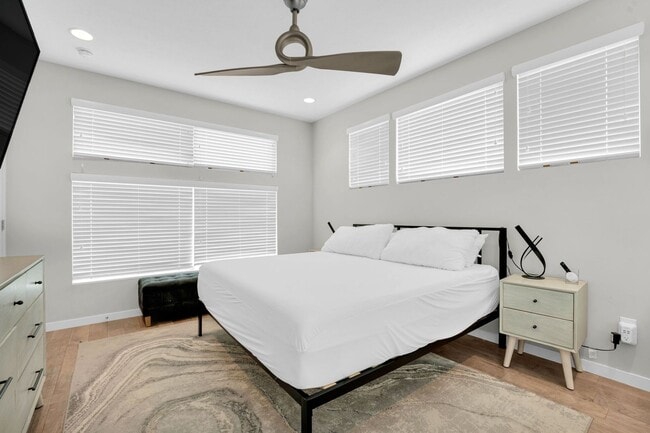Building Photo - Beautiful Furnished 1 bedroom unit in Fair...