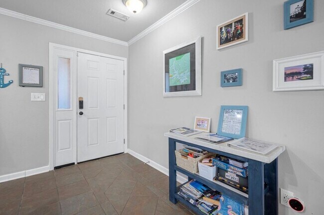 Building Photo - 5371 Central Ave