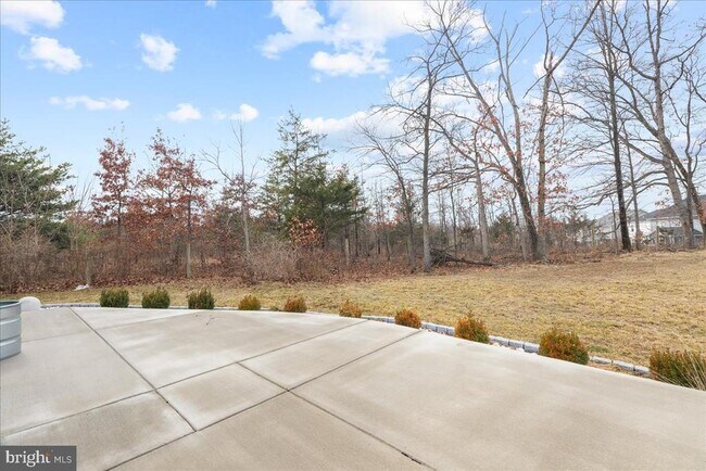 Building Photo - 154 Nevermore Dr