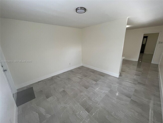 Building Photo - 9970 SW 14th Terrace