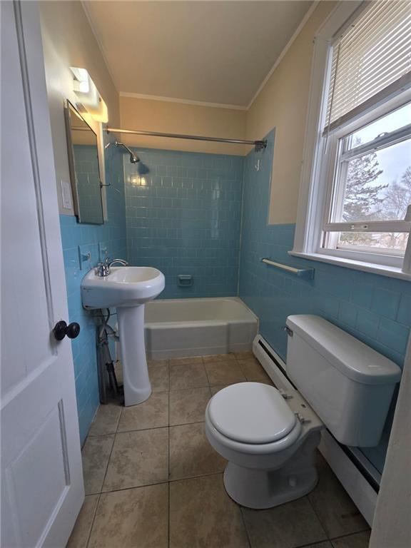 Building Photo - 292 Pleasant St