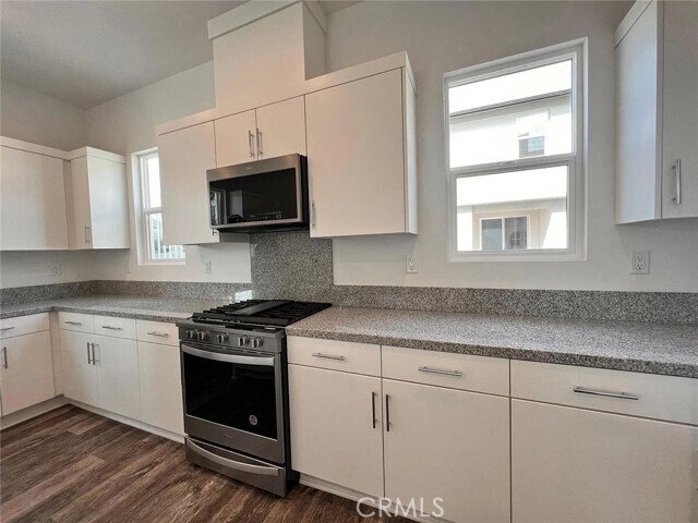Building Photo - 1118 W Cara Dr