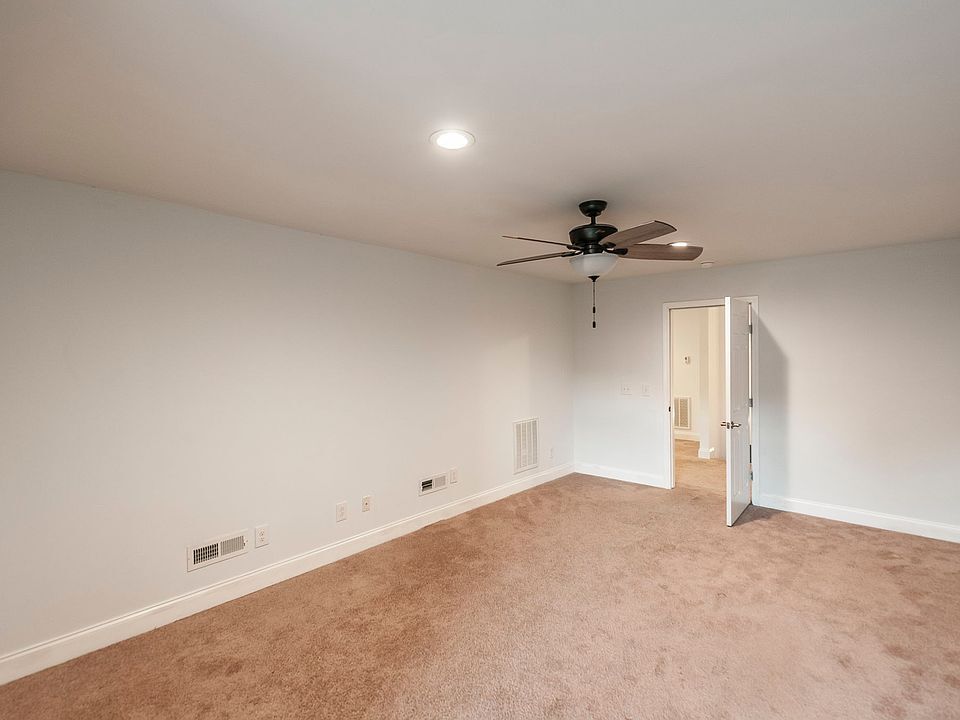 Downstair Second BR - 2120 Sullivan St