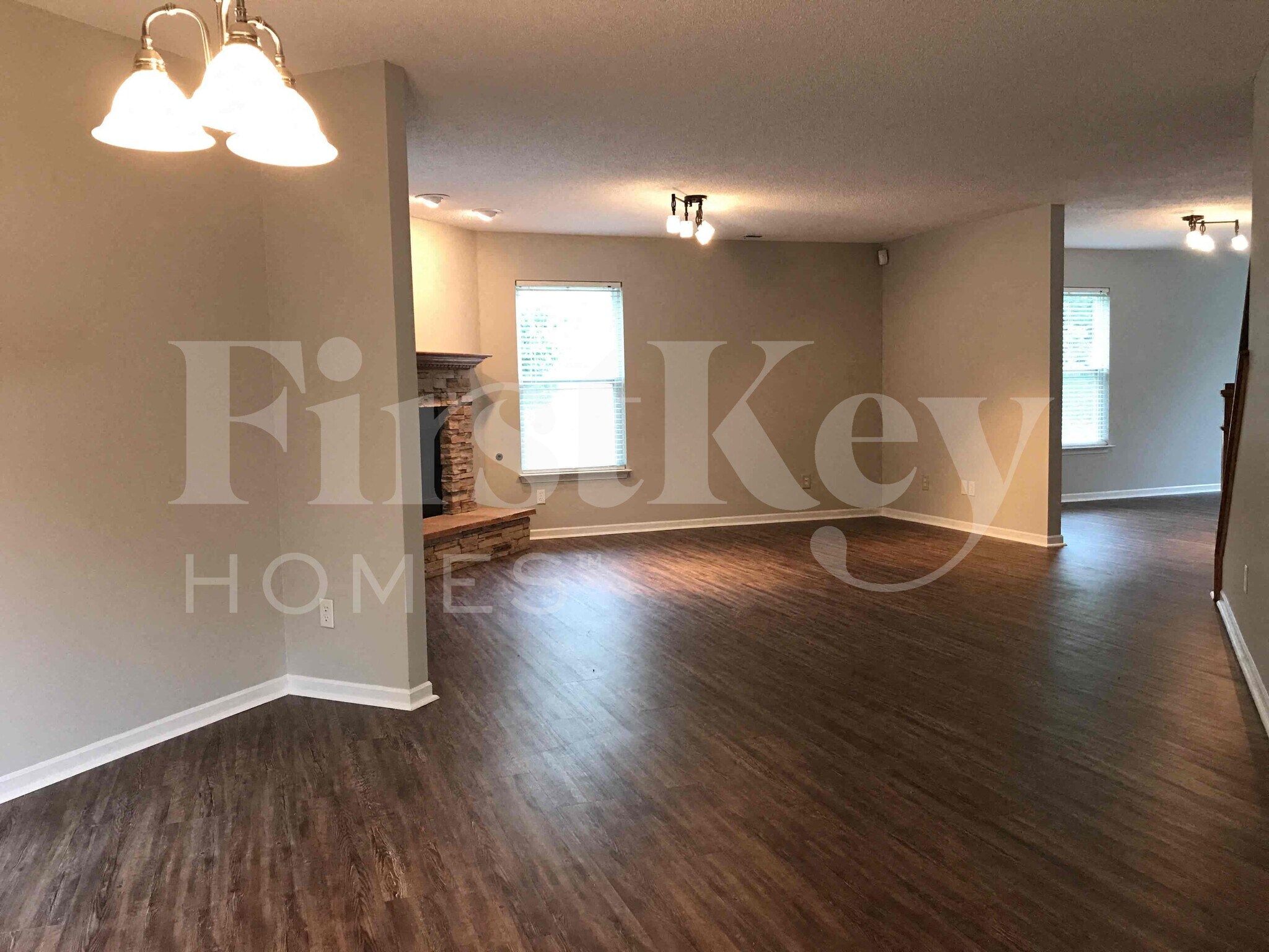 Building Photo - 6318 Cascade Cir