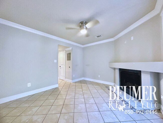 Building Photo - 7215 Spanish Trail
