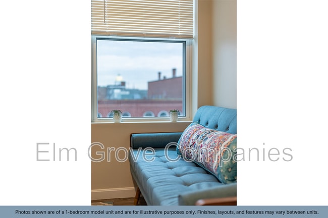 Building Photo - 7 S State St