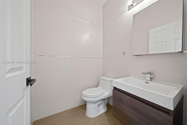 Building Photo - 11613 NW 78th St