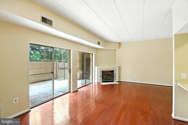 Building Photo - 7317 Eden Brook Dr