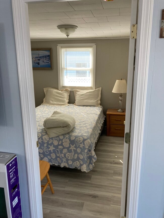 Building Photo - 136 Franklin St