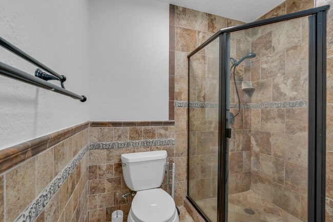 Building Photo - 1035 Mohr Ln