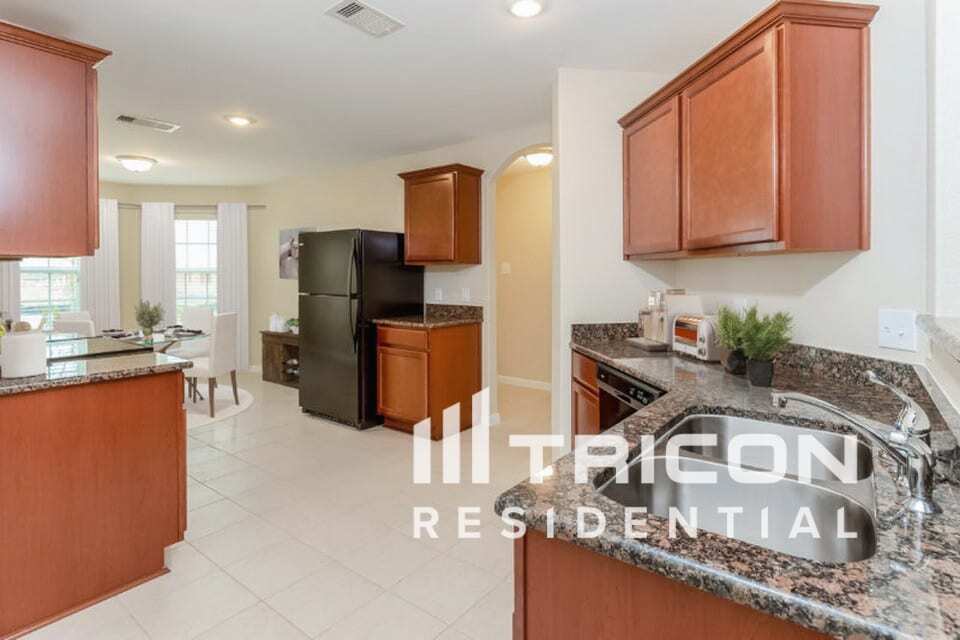 Building Photo - 437 Palomino Stand Dr