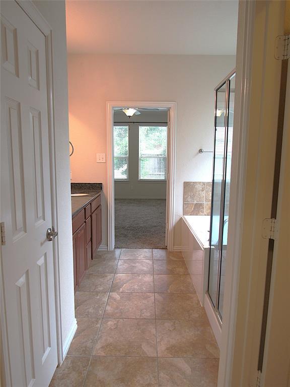 Building Photo - 24434 Sundance Spring Dr