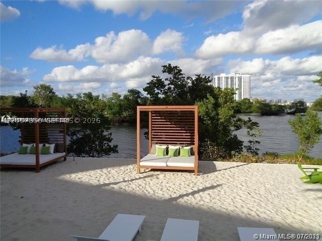 Building Photo - 16385 Biscayne Blvd