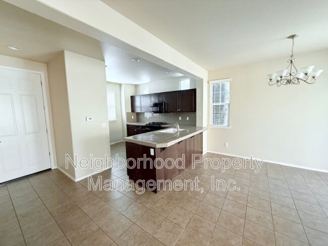 Building Photo - 4042 Trenton Ave