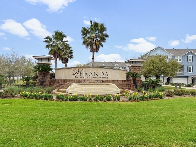 Building Photo - 2714 Veranda Falls