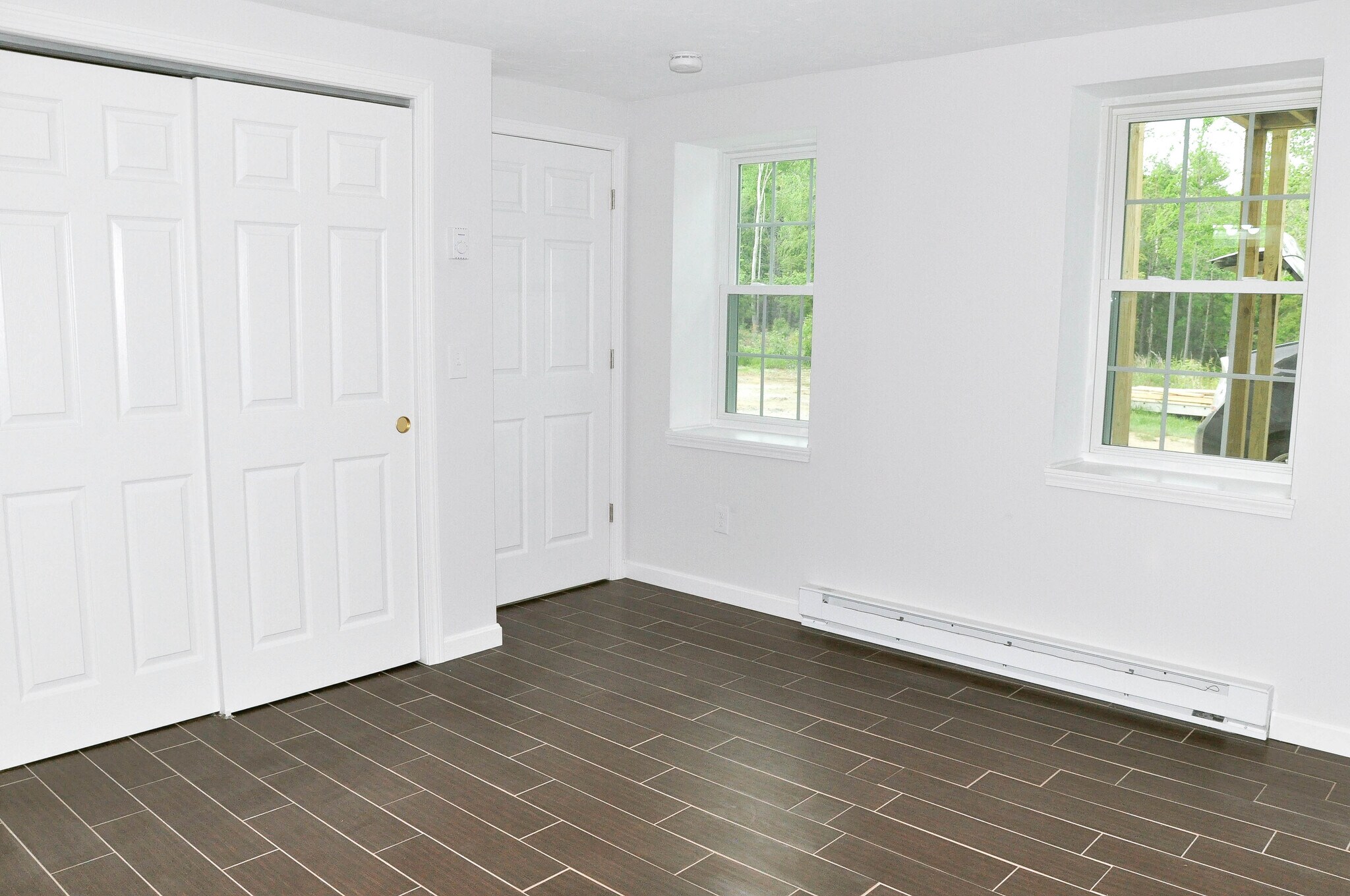 Building Photo - 152 Main St