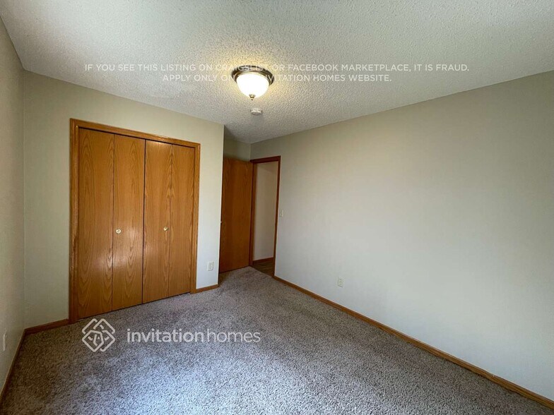 Building Photo - 13470 Dellwood Way