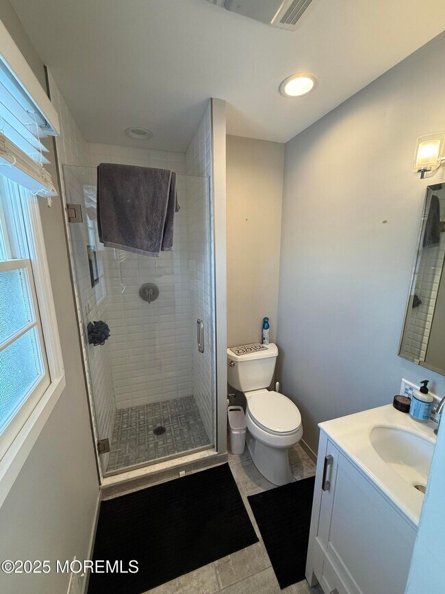 Building Photo - 1 Michaels Ct