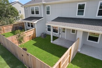 Building Photo - 3037 Dovedale St