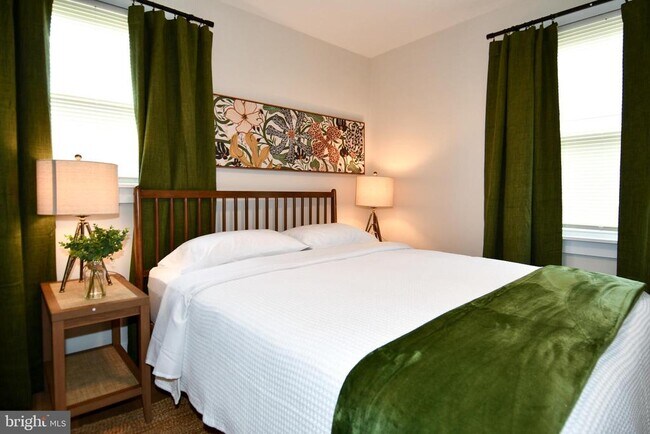 Building Photo - 503 Woodston Rd