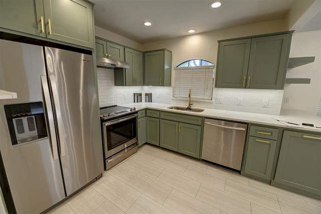 Building Photo - 5516 Timber Green Dr