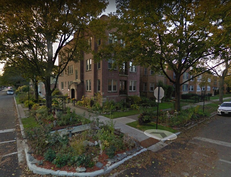 Building Photo - 6600 N Campbell Ave