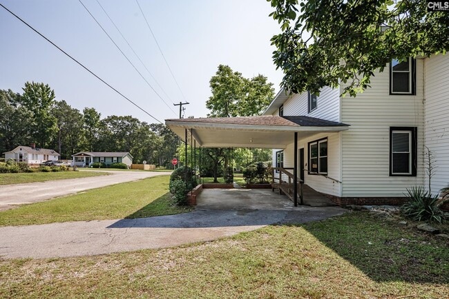 Building Photo - 3715 Palmetto Ave