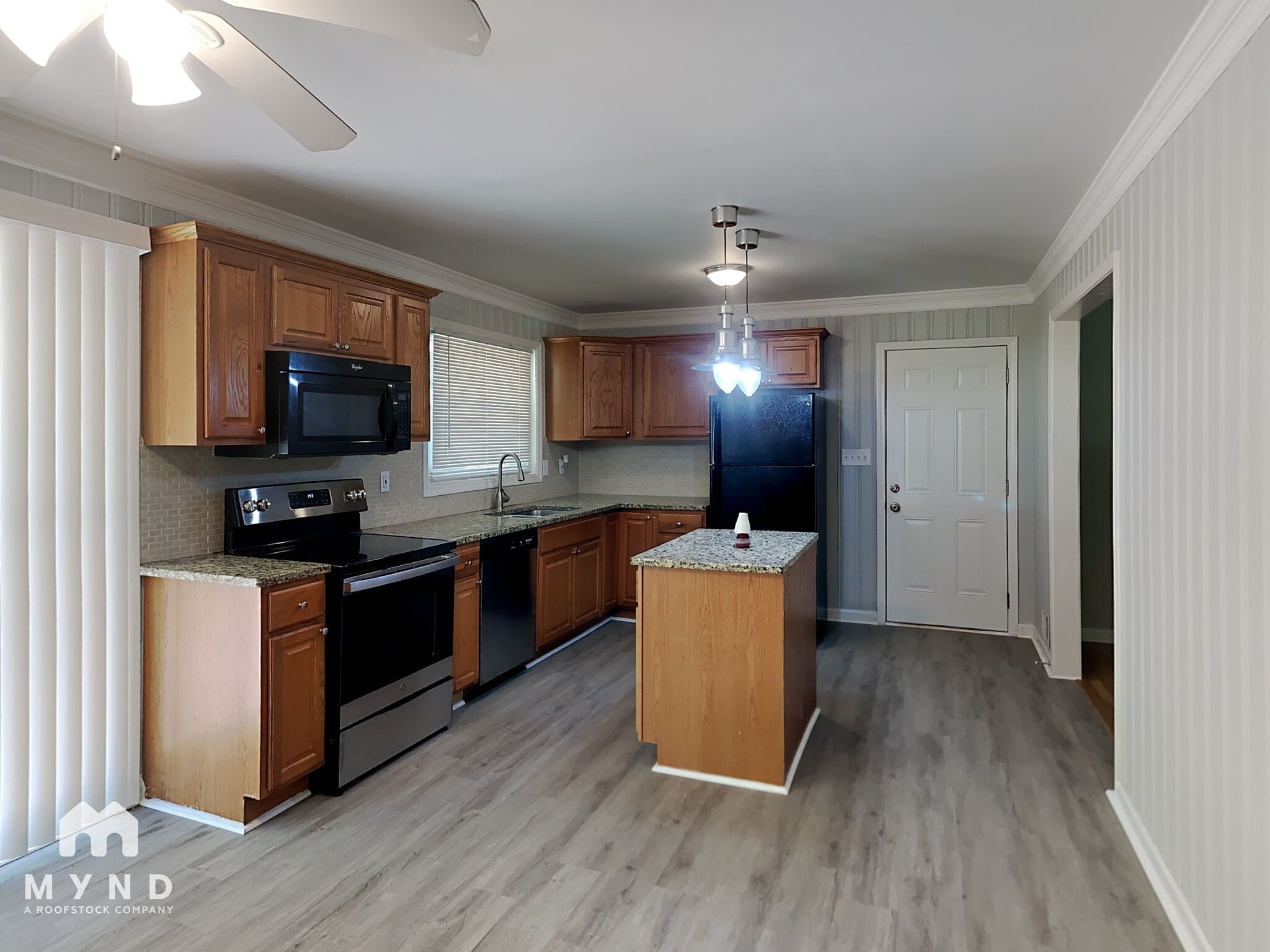 Building Photo - 5493 Beaver Dr SW