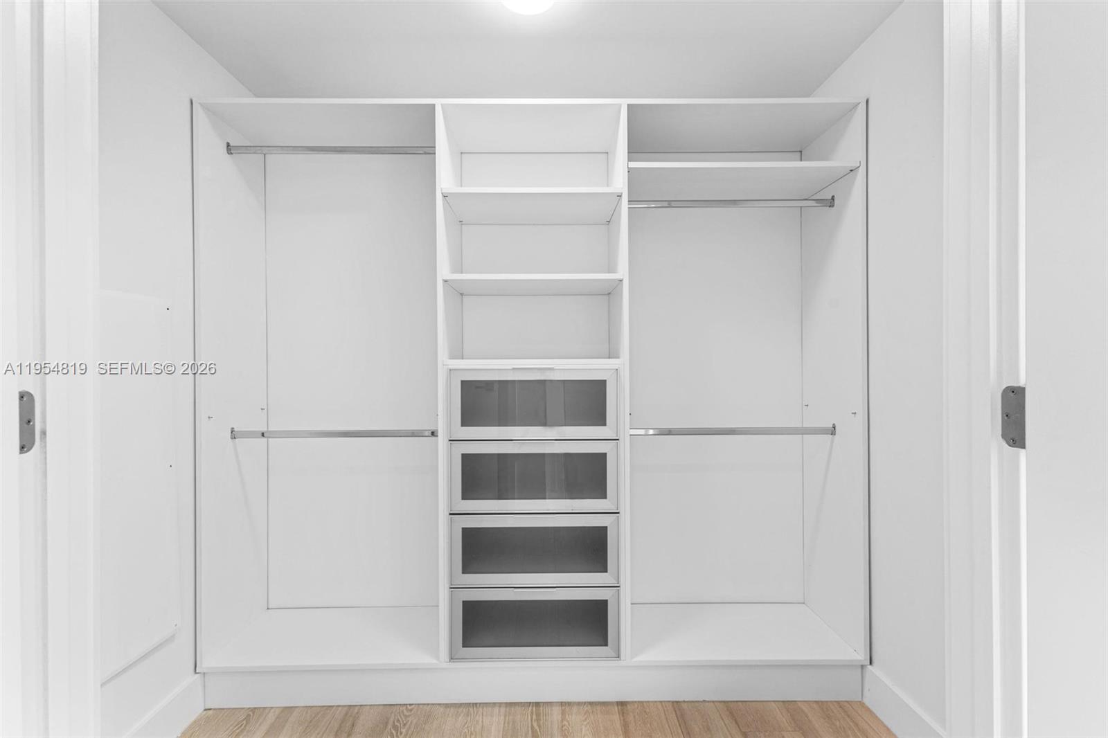 Building Photo - 1080 Brickell Ave