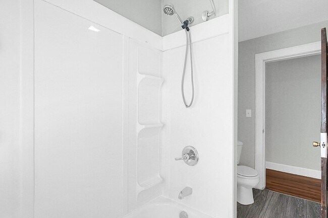 Building Photo - 1521-1523 Republic Ave