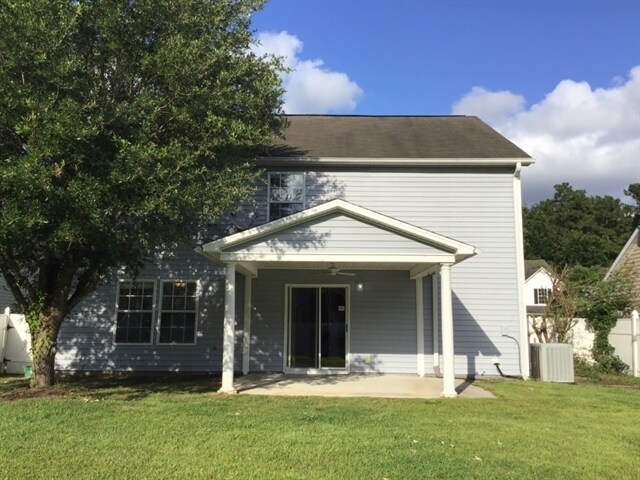 Building Photo - 323 Aberdeen Cir