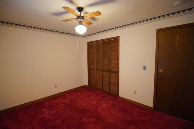 Building Photo - 1309 Domingo Dr