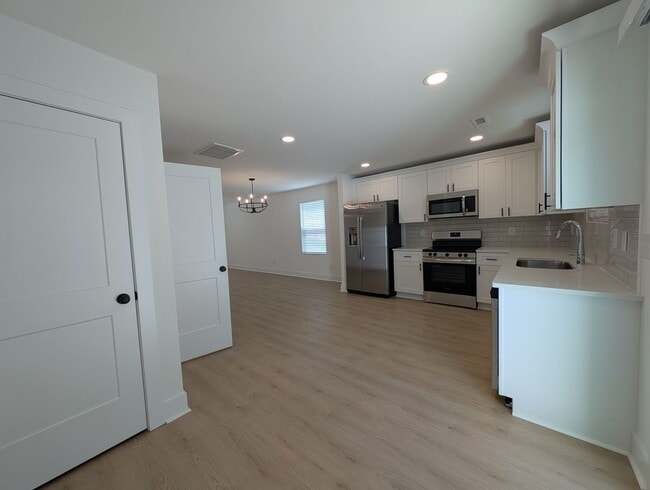 Building Photo - Newly built 2 story, 3 bedroom, 2.5 bath duplex located in Kannapolis!