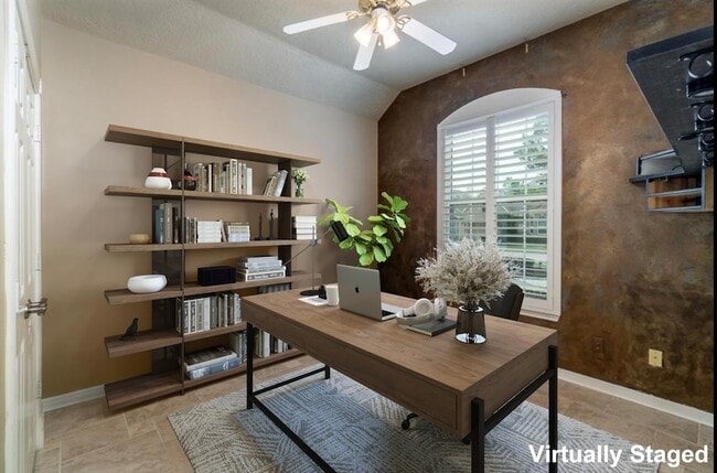 Building Photo - 17422 Palisander Ct