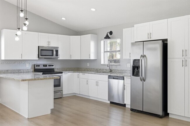 Building Photo - 13550 SW 286th Terrace