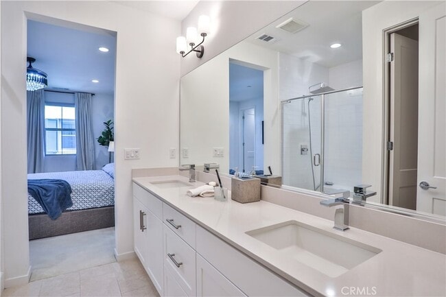 Building Photo - 224 Babson Ct