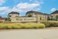 Building Photo - 4261 Shavano Dr