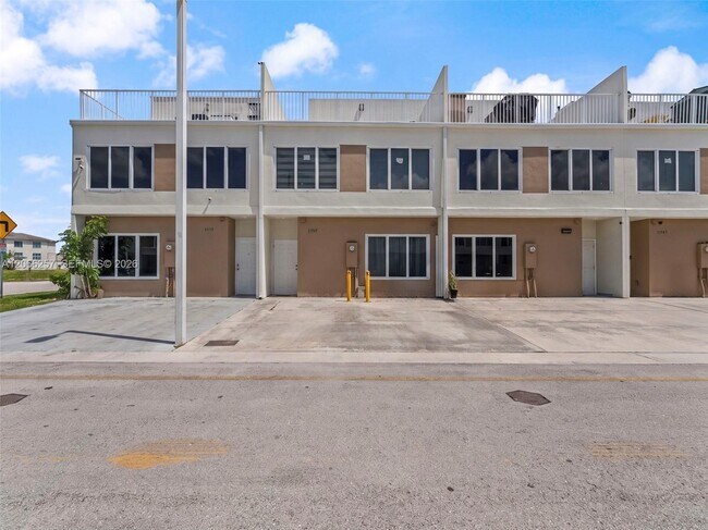 Building Photo - 13949 SW 259th Way