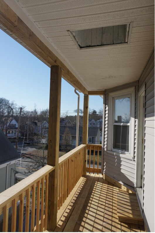 Building Photo - 41 Hovenden Ave