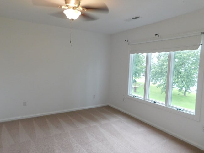 Building Photo - Waterfront Home In Perquimans County