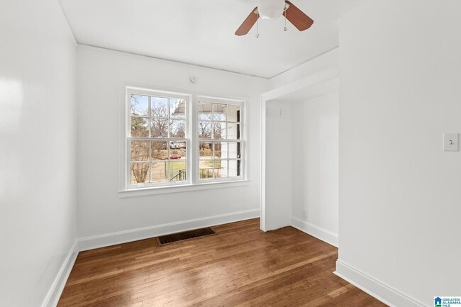 Building Photo - 1520 41st St