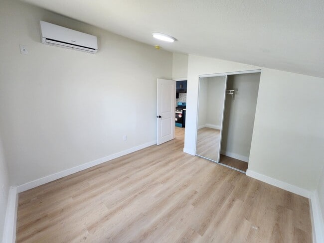 Building Photo - Beatiful Remodeled 1 Bed, 1 Bath ADU!