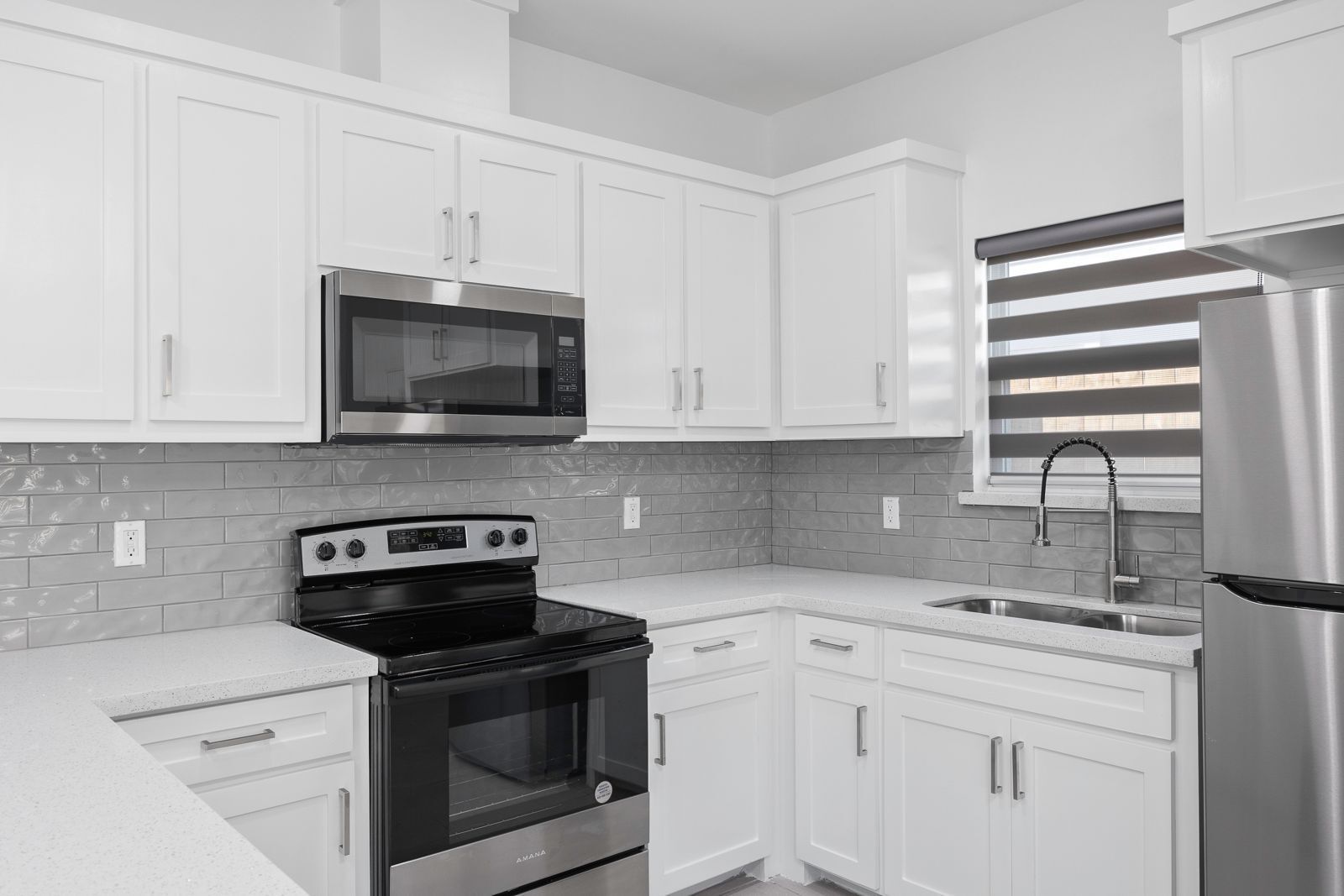 Building Photo - 3508 S Dominique Dr