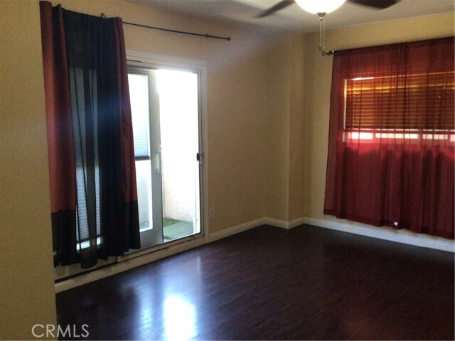 Building Photo - 2305 Rockefeller Ln