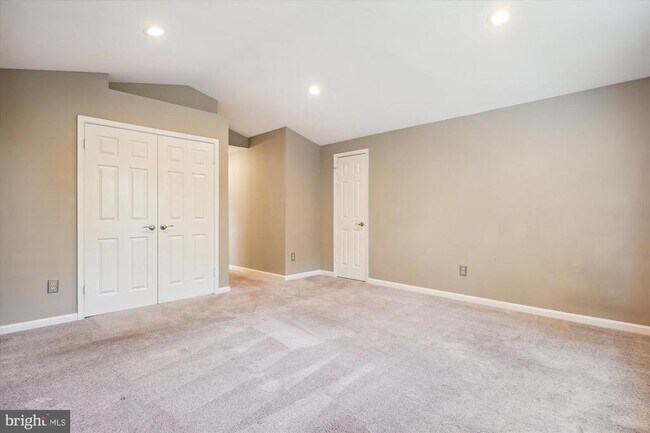 Building Photo - 7558 Cross Gate Ln