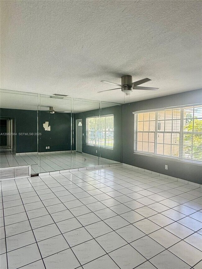 Building Photo - 7710 NW 5th St